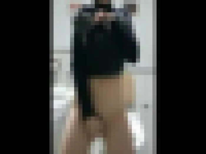 Kの異常な性欲処理（トイレにて）