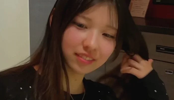 こんな可愛い19歳と付き合ってみたい。